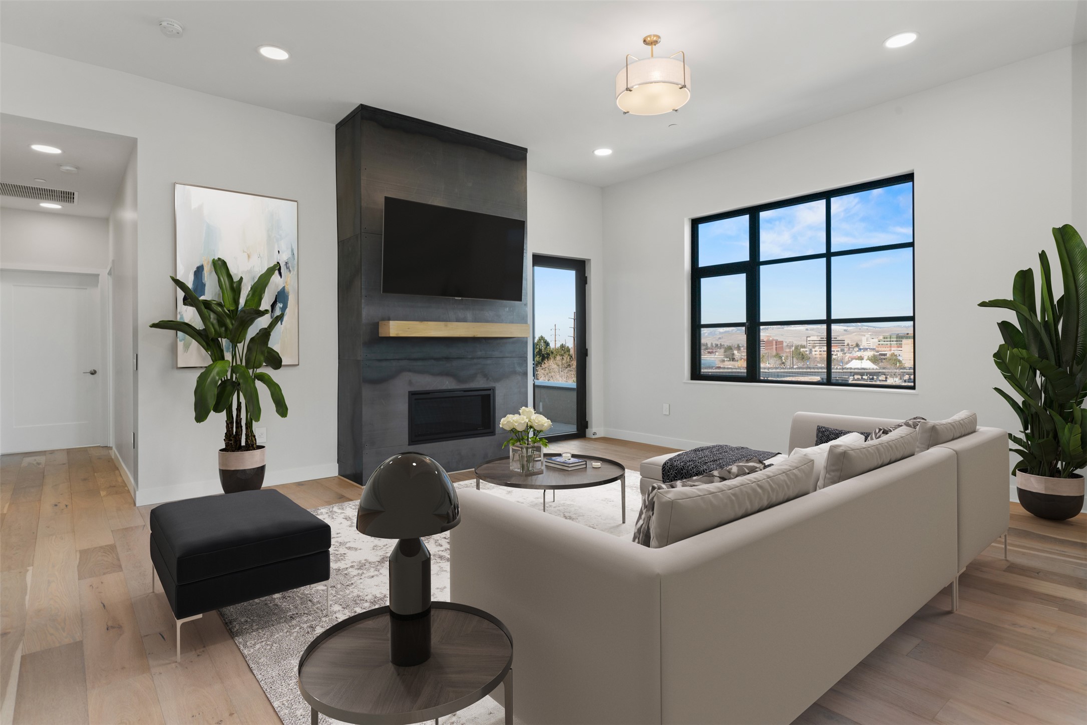 265 S 4th Street E 405 Property Photo 12