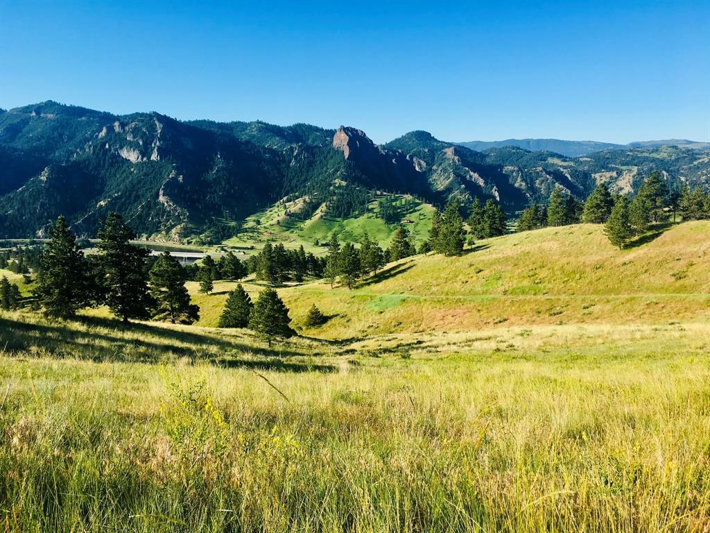 153 Cooper Drive Property Photo 3