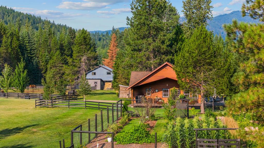 9 Sandi Lane Property Photo 4