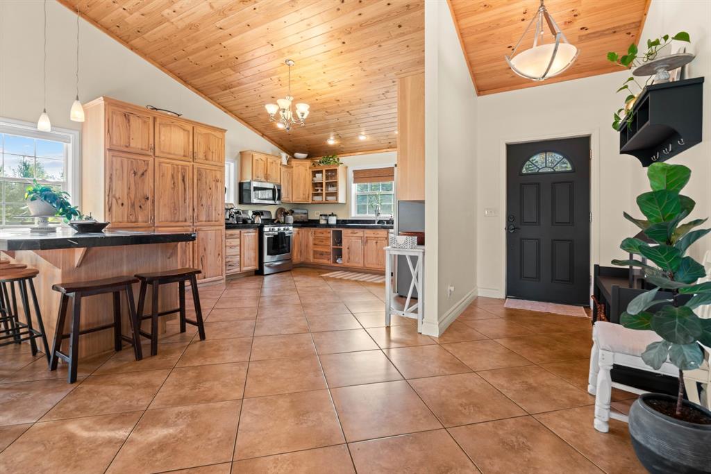 9 Sandi Lane Property Photo 15