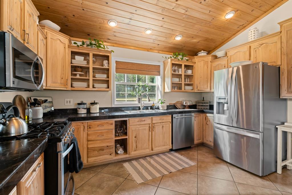 9 Sandi Lane Property Photo 18