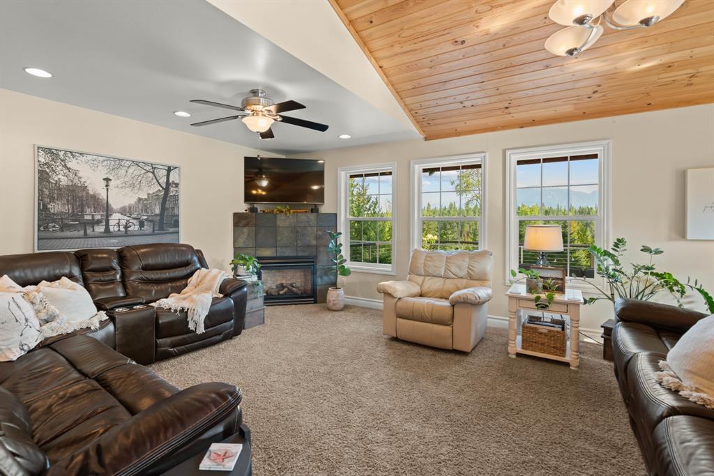 9 Sandi Lane Property Photo 32