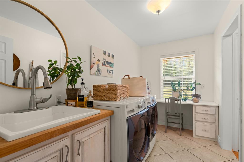 9 Sandi Lane Property Photo 34