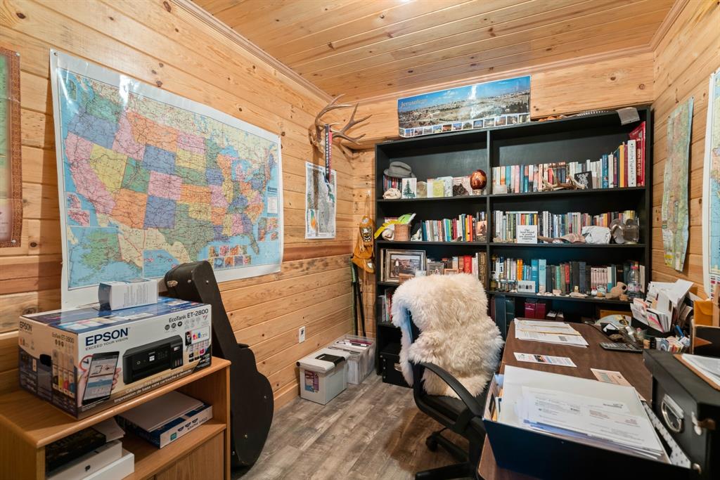 9 Sandi Lane Property Photo 52