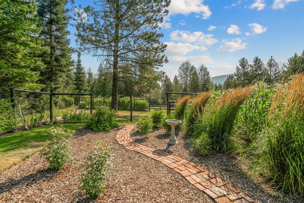 9 Sandi Lane Property Photo 64