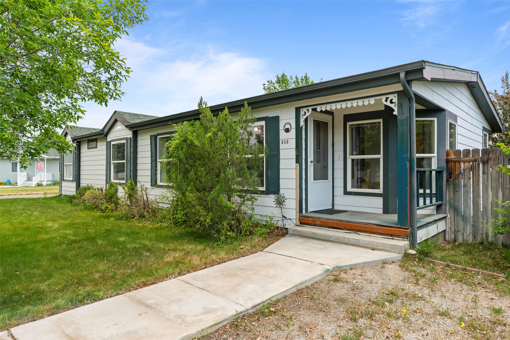 505 S Maple Street Property Photo 1