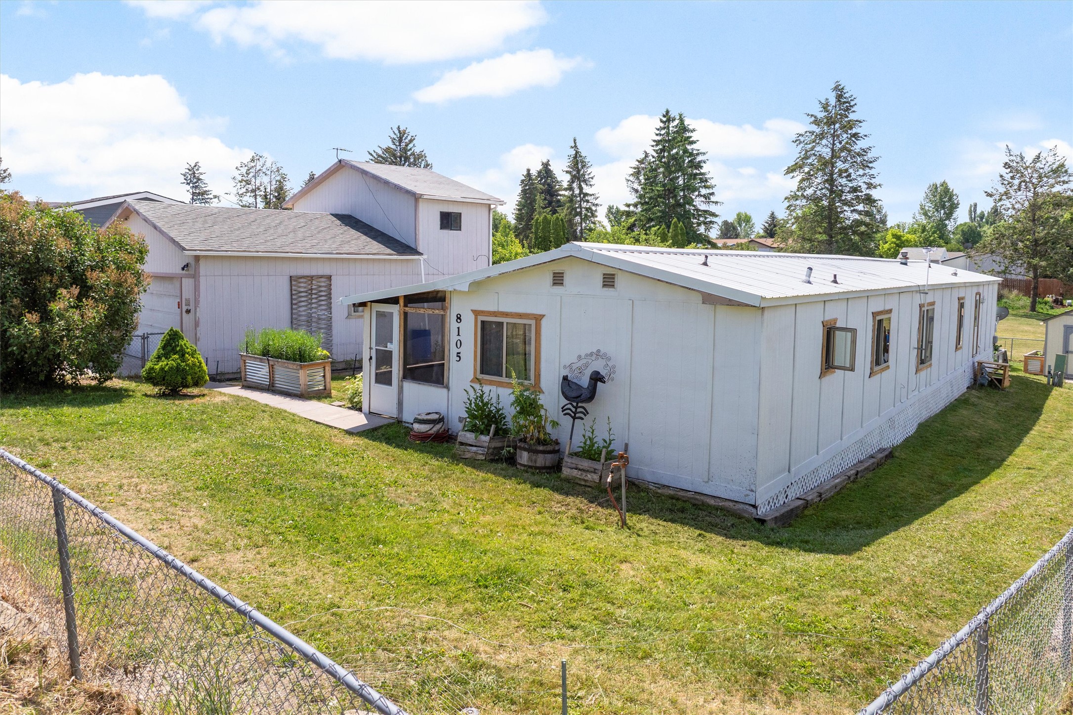 8105 Pheasant Drive Property Photo 1