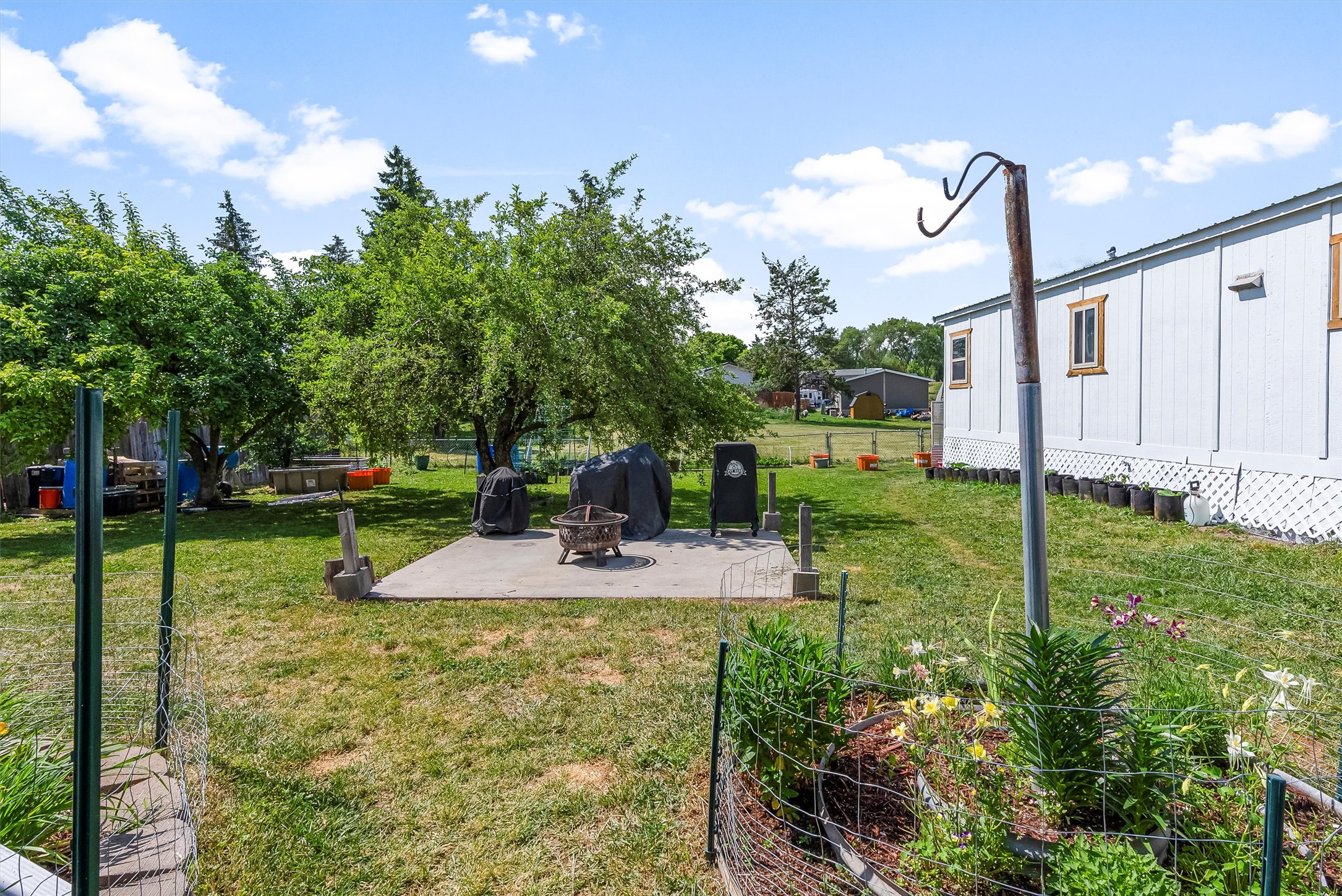 8105 Pheasant Drive Property Photo 7