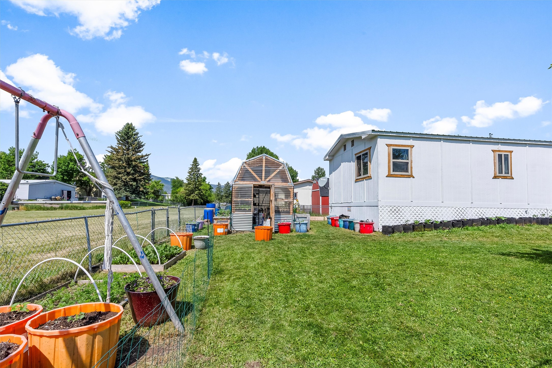 8105 Pheasant Drive Property Photo 11