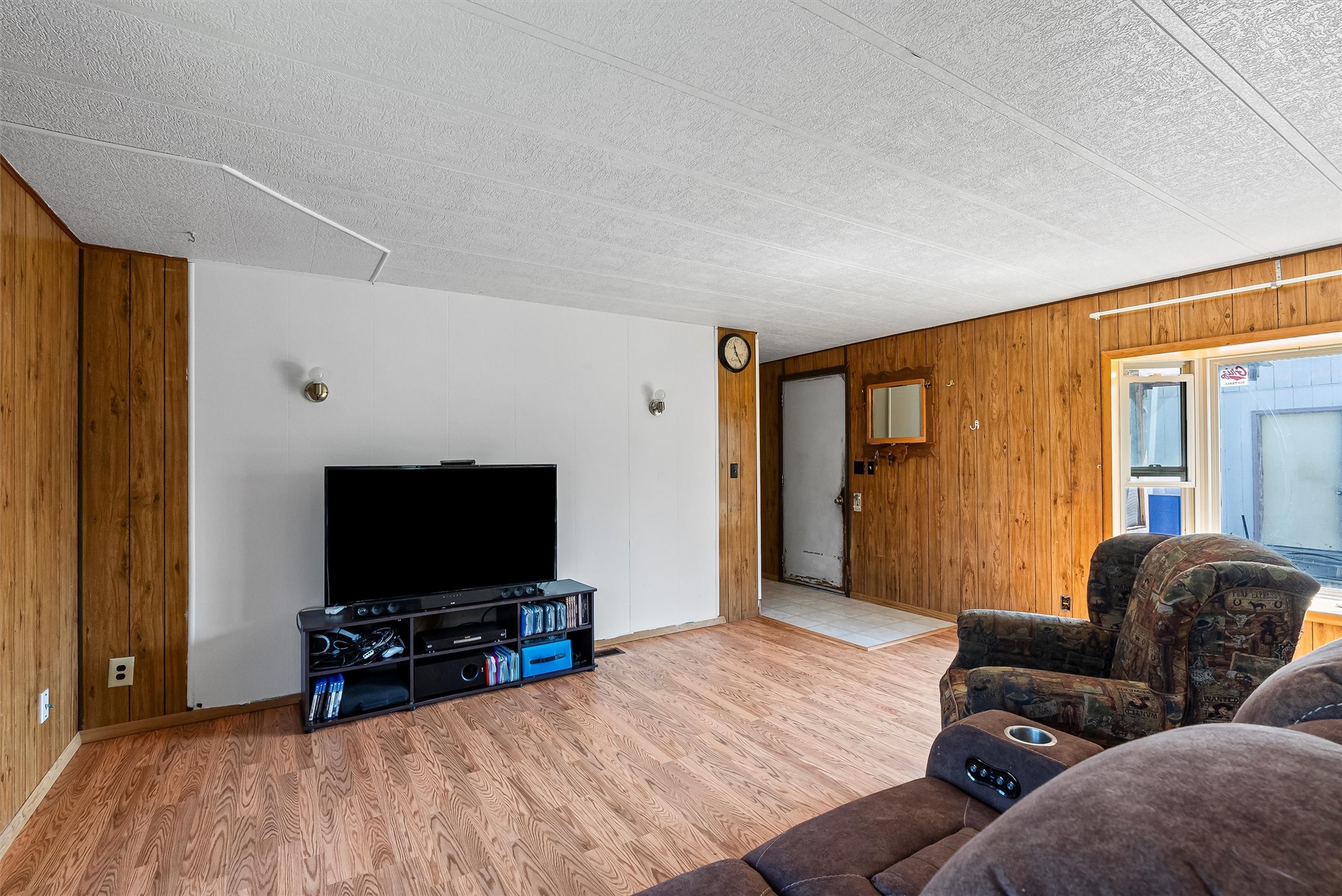 8105 Pheasant Drive Property Photo 17