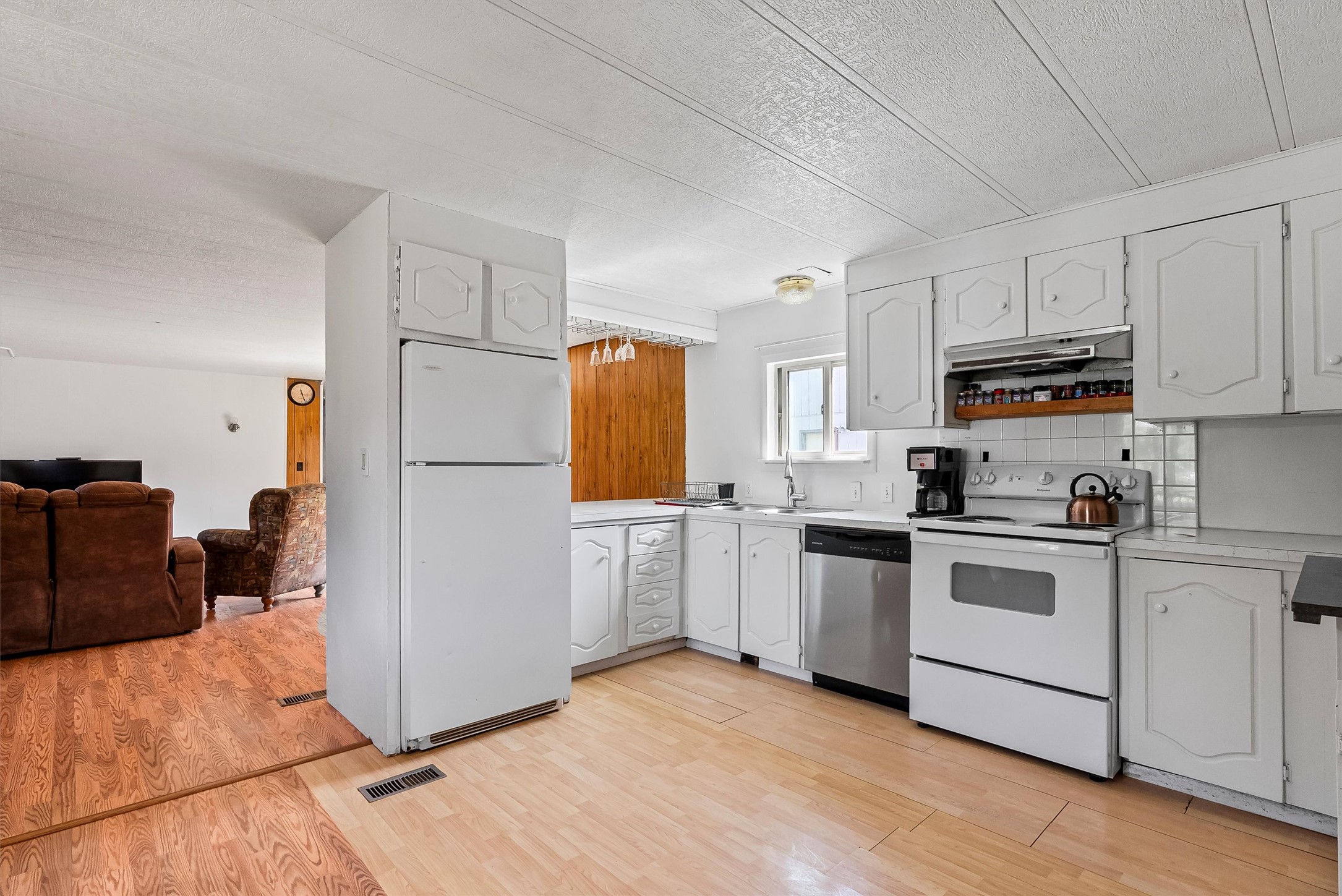 8105 Pheasant Drive Property Photo 22
