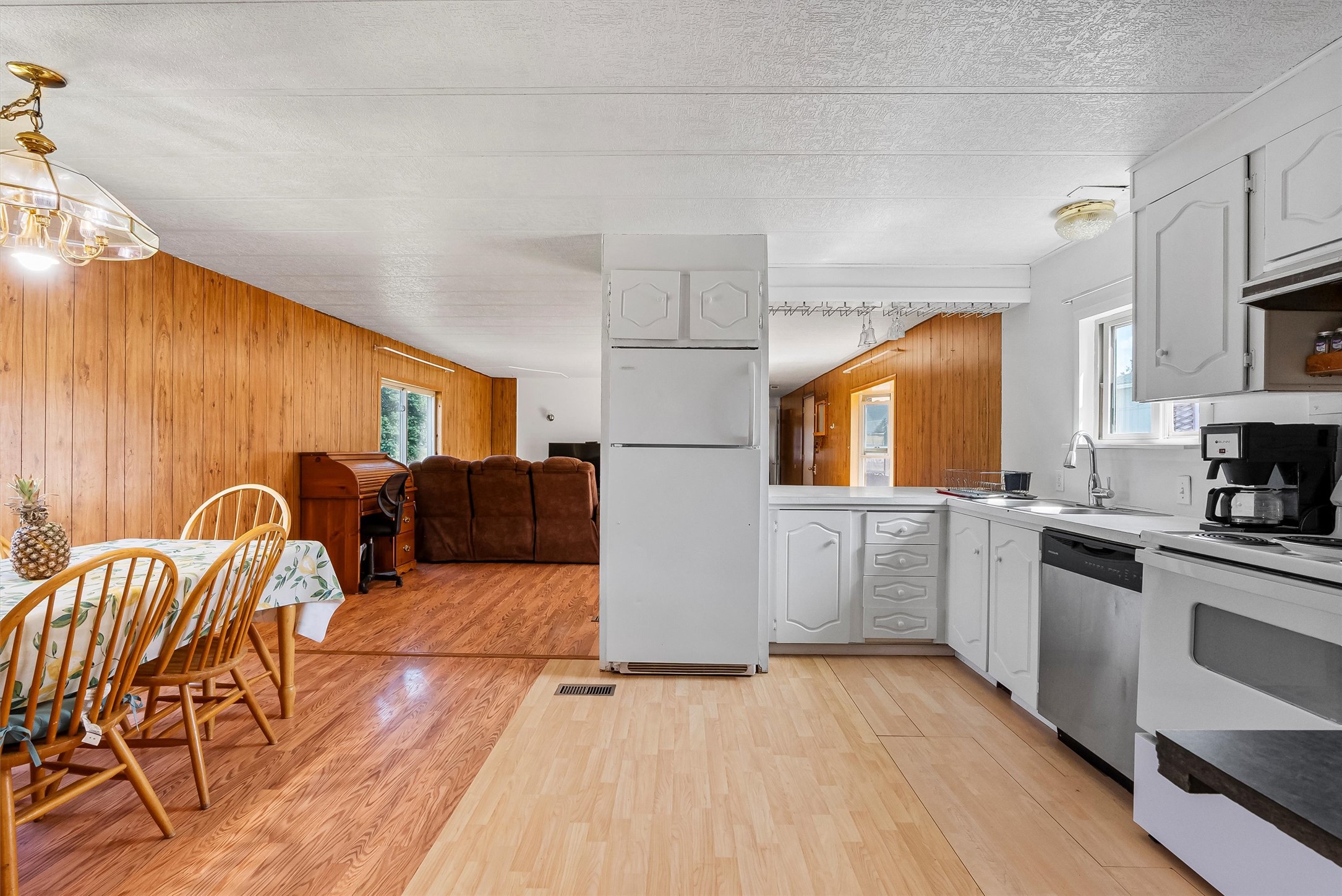 8105 Pheasant Drive Property Photo 23