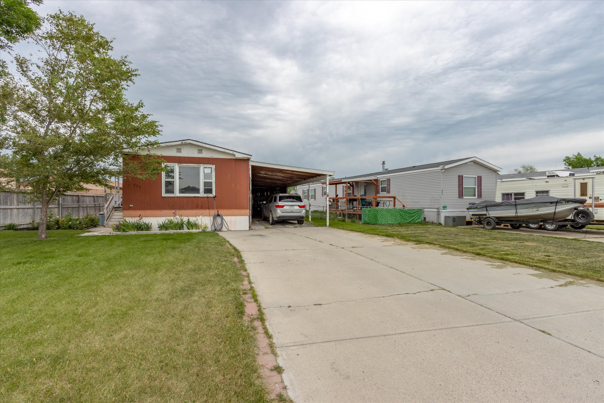 802-816 Date Avenue Property Photo 2