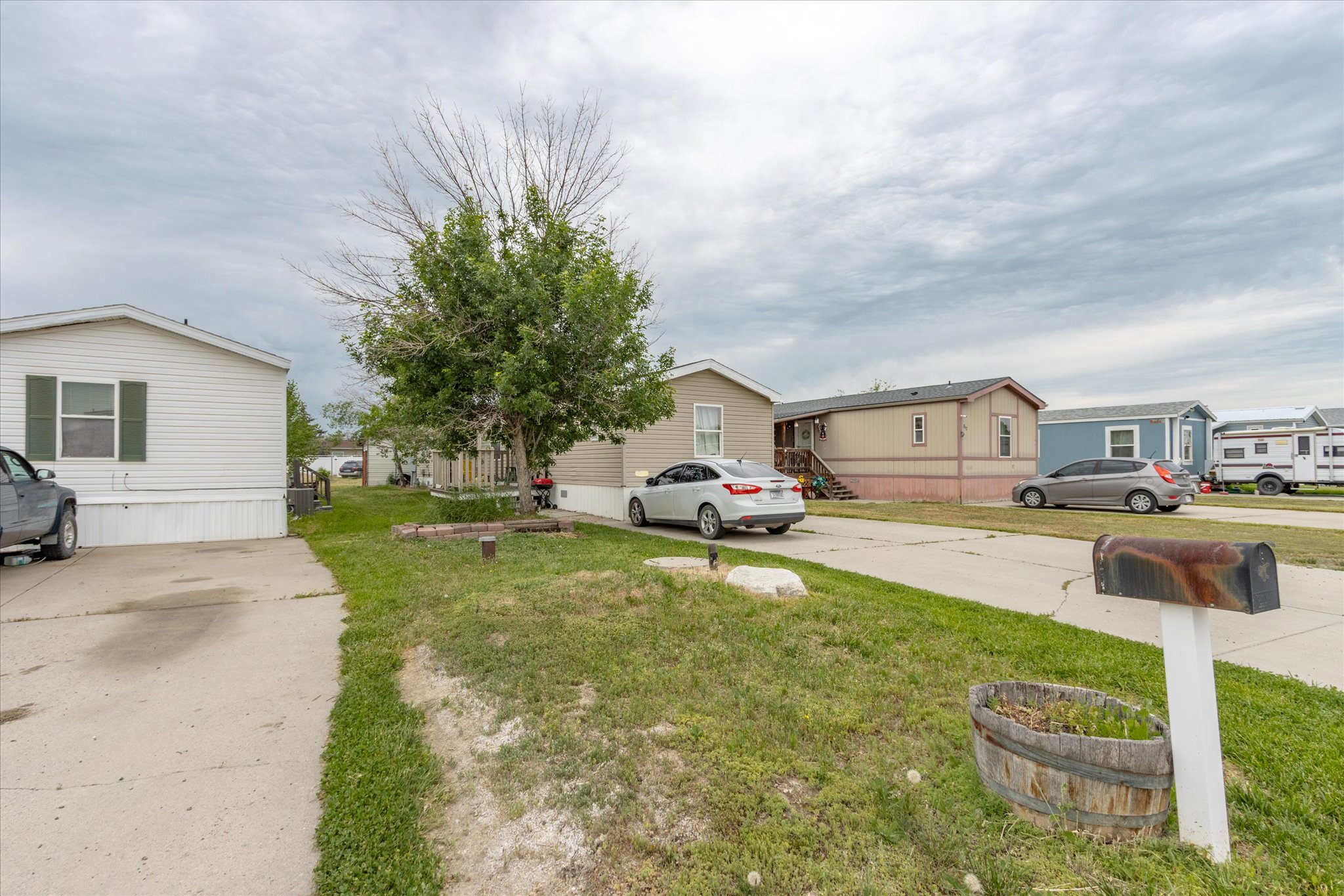 802-816 Date Avenue Property Photo 15