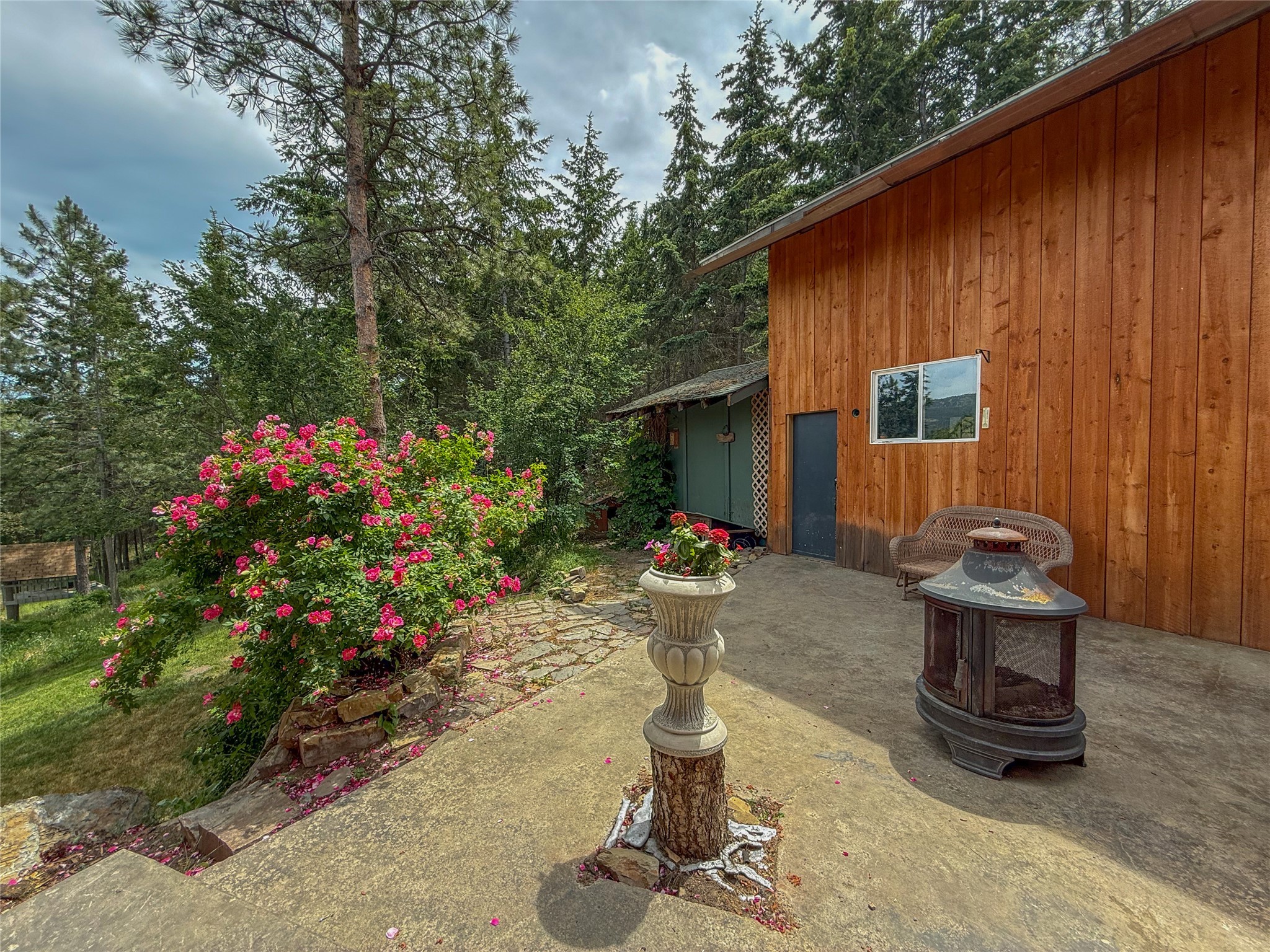 23254 Dayton Creek Road Property Photo 7