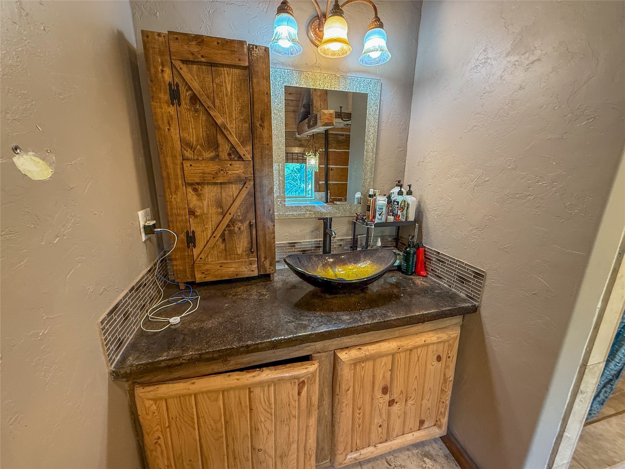23254 Dayton Creek Road Property Photo 32