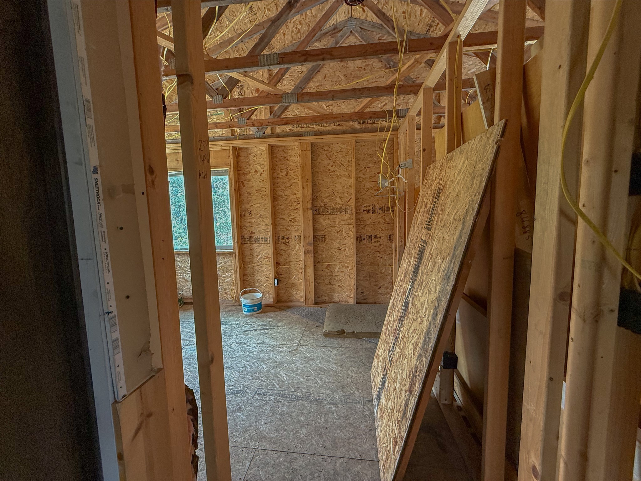 23254 Dayton Creek Road Property Photo 55