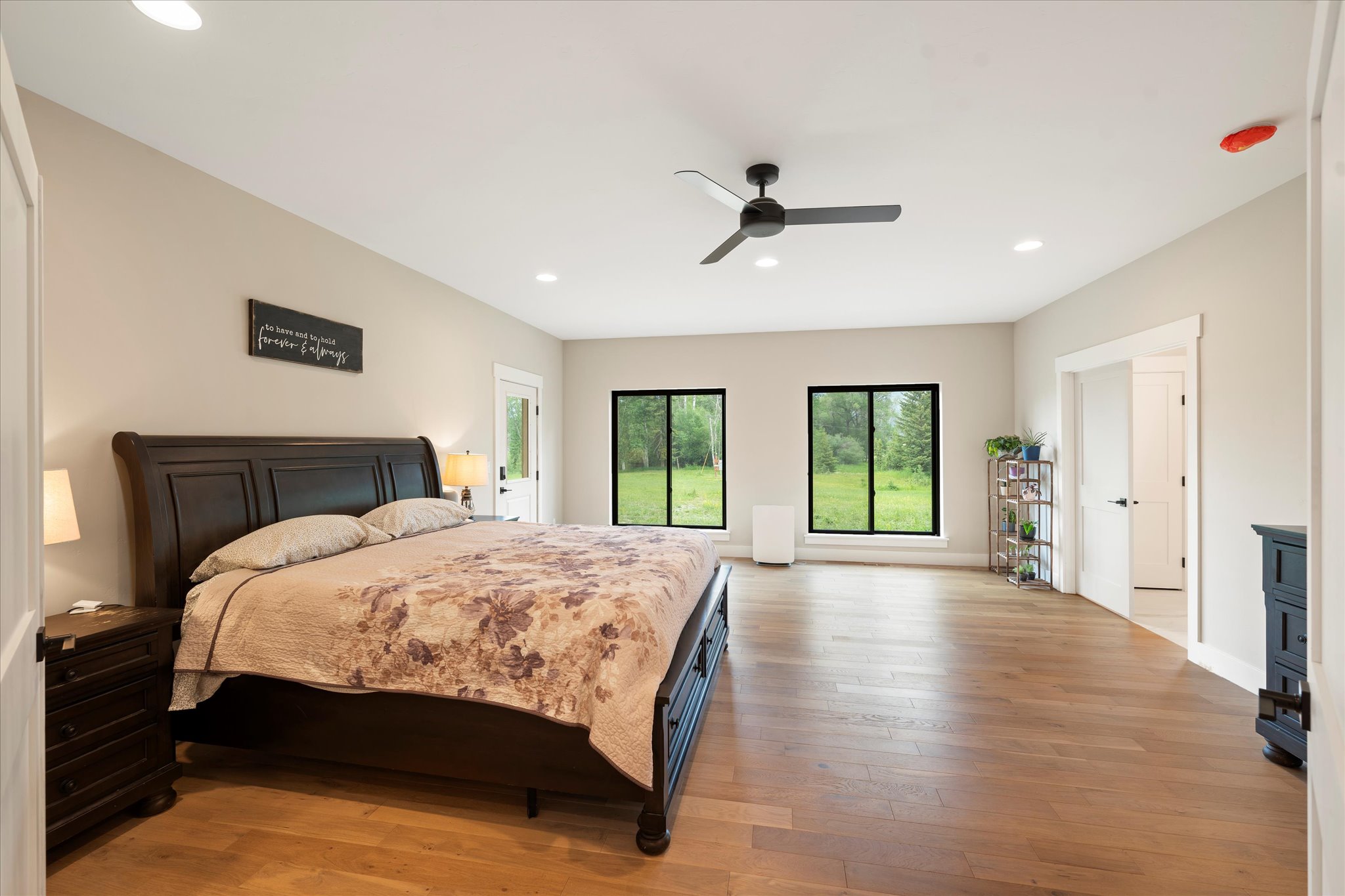 834 Blackmer Lane Property Photo 33