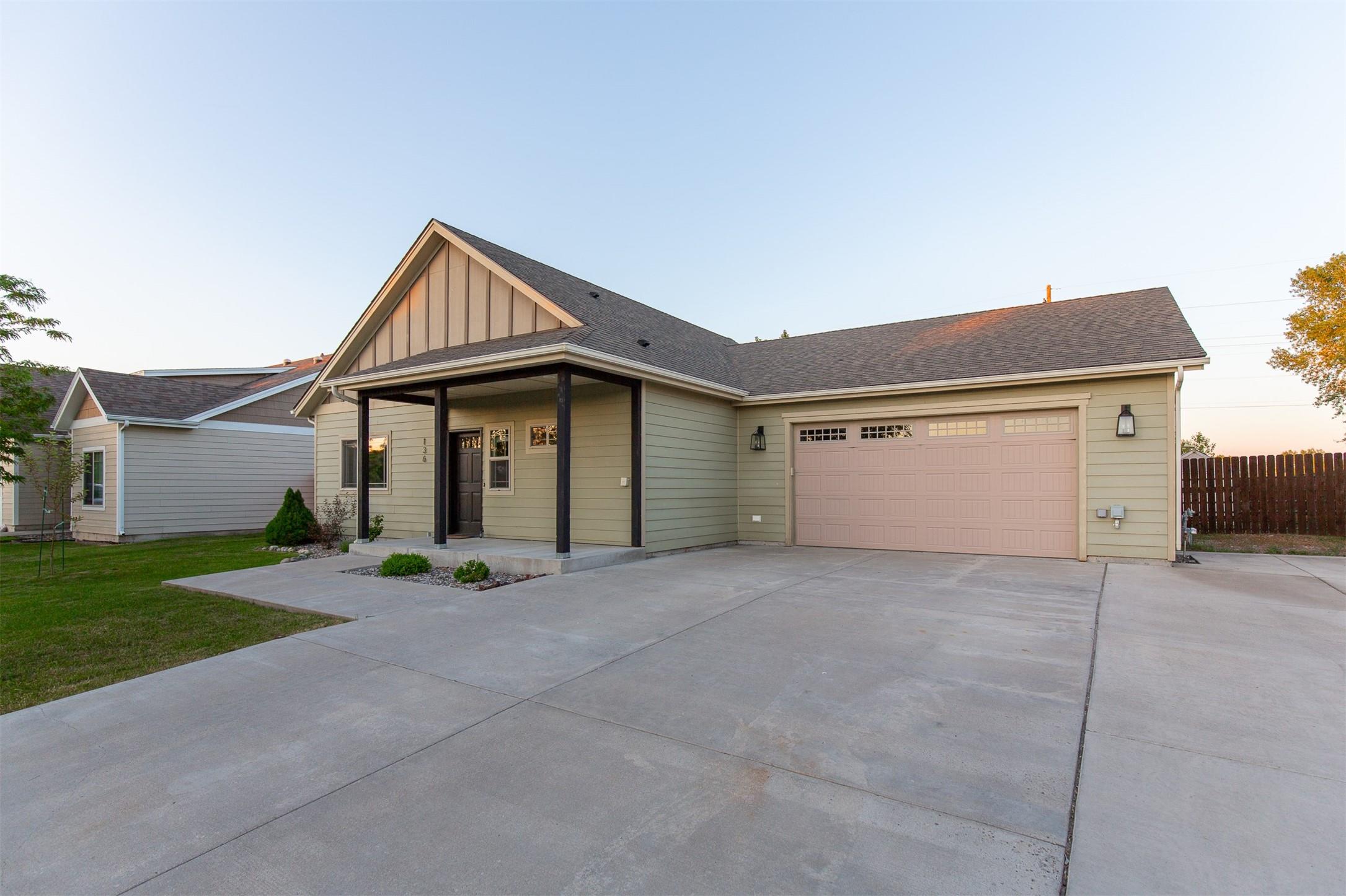 136 Shelter Grove Circle Property Photo 1