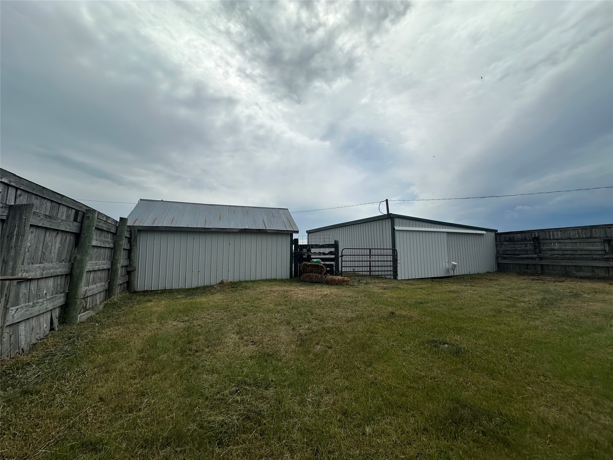 508 Hawkeye Road Property Photo 2