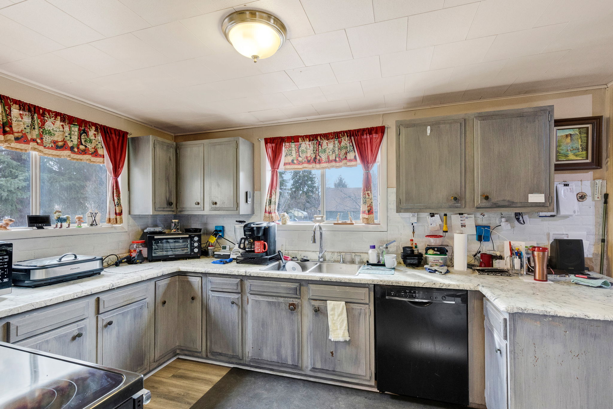202 Waldo Street Property Photo 4
