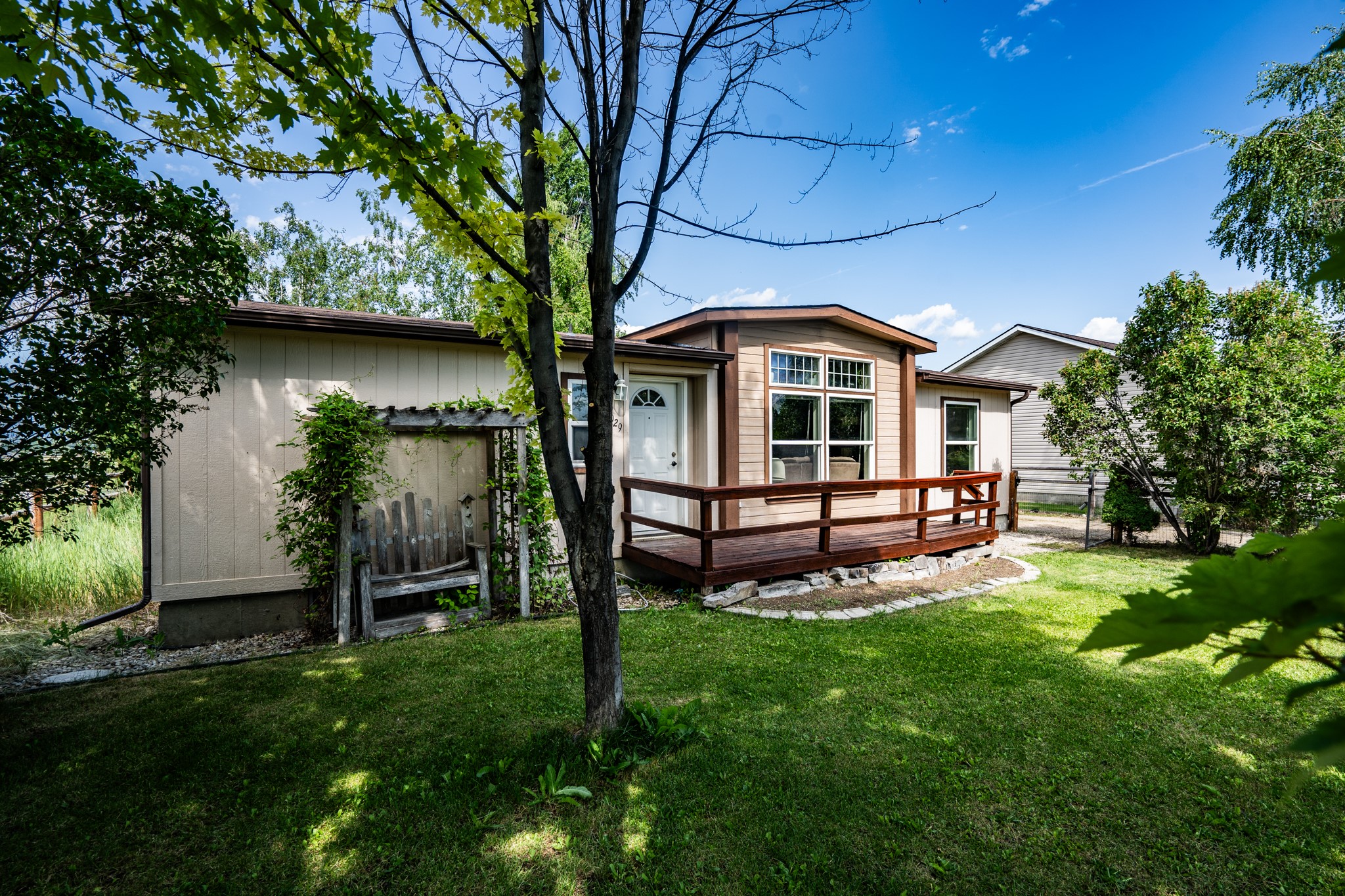 1029 Jessica Court Property Photo 1