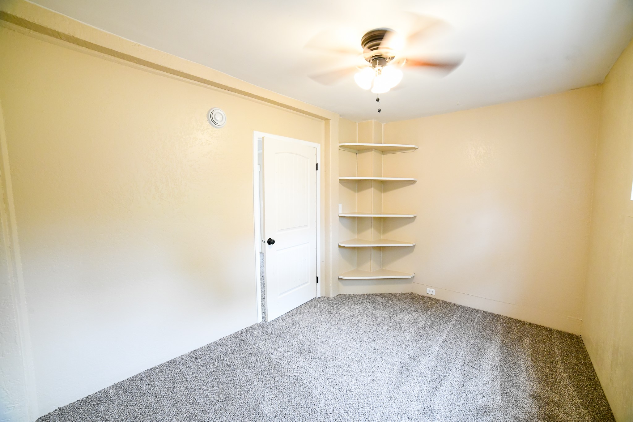 3325 5th Avenue N Property Photo 9