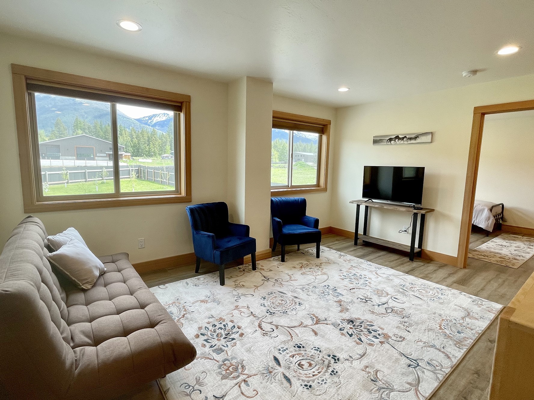 11926 Mt Highway 83 Property Photo 22