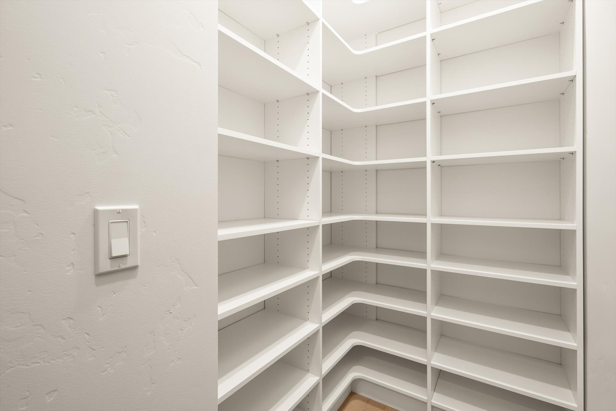 508 Dakota Avenue Property Photo 17