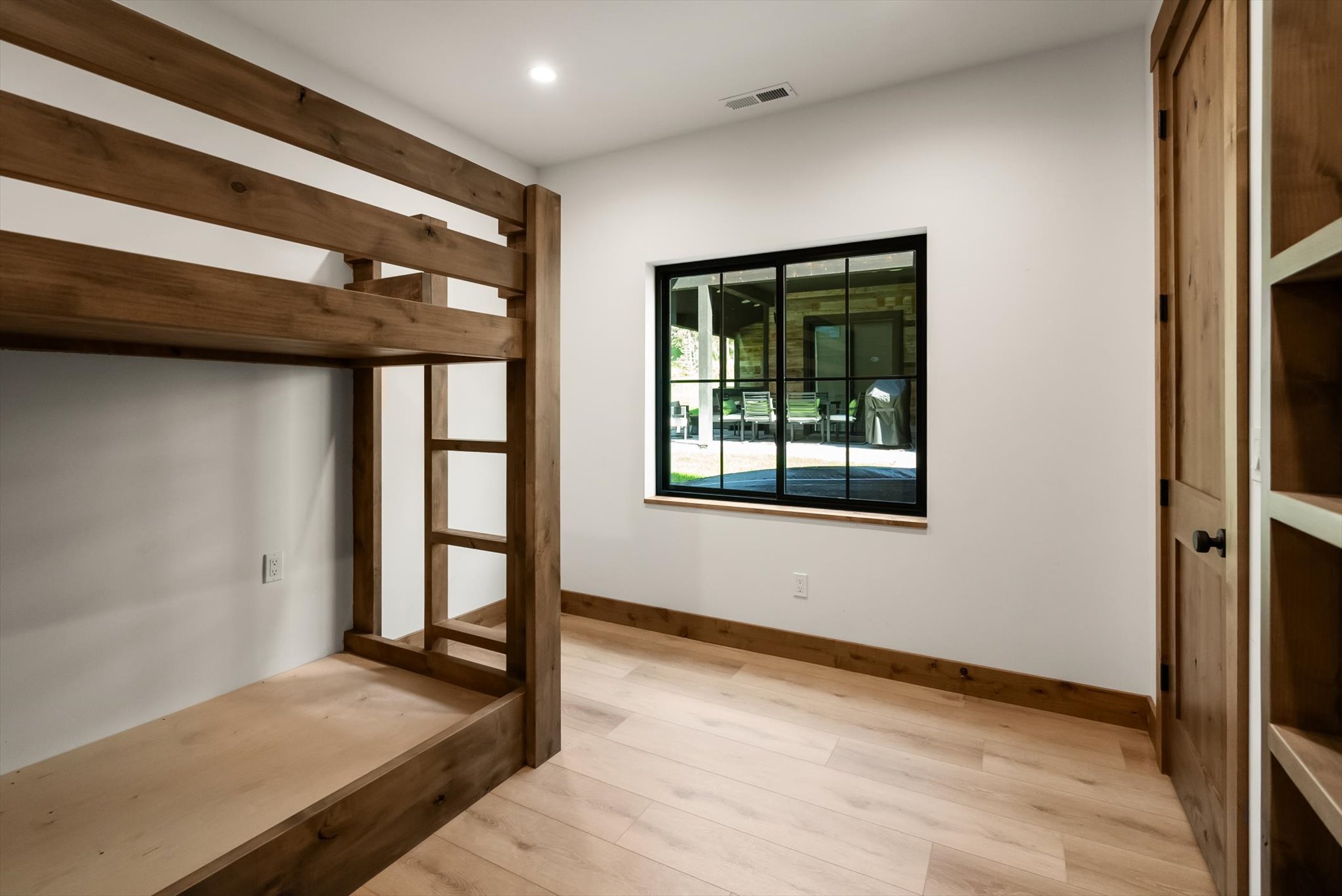 508 Dakota Avenue Property Photo 31