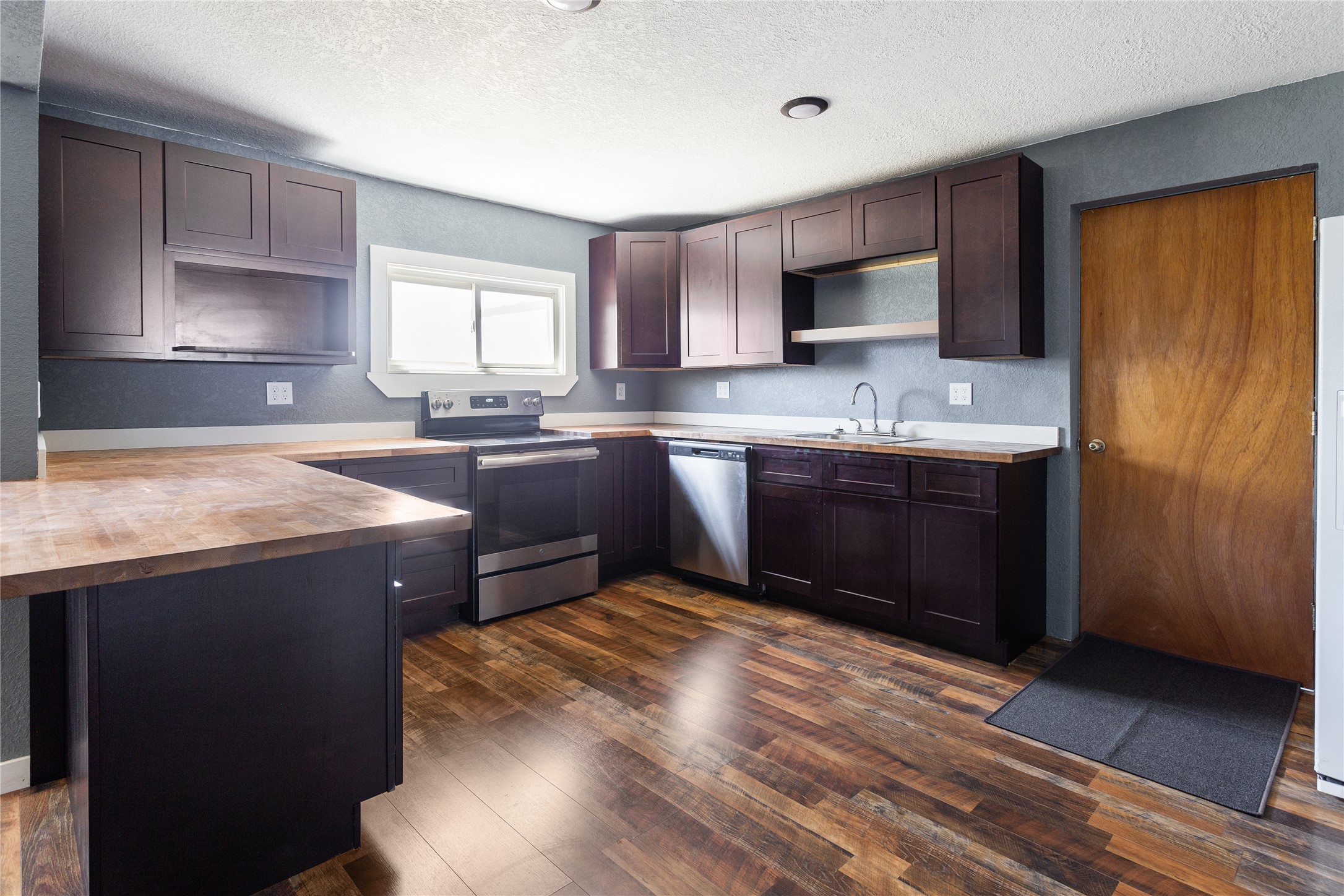 4053 Wynne Avenue Property Photo 15