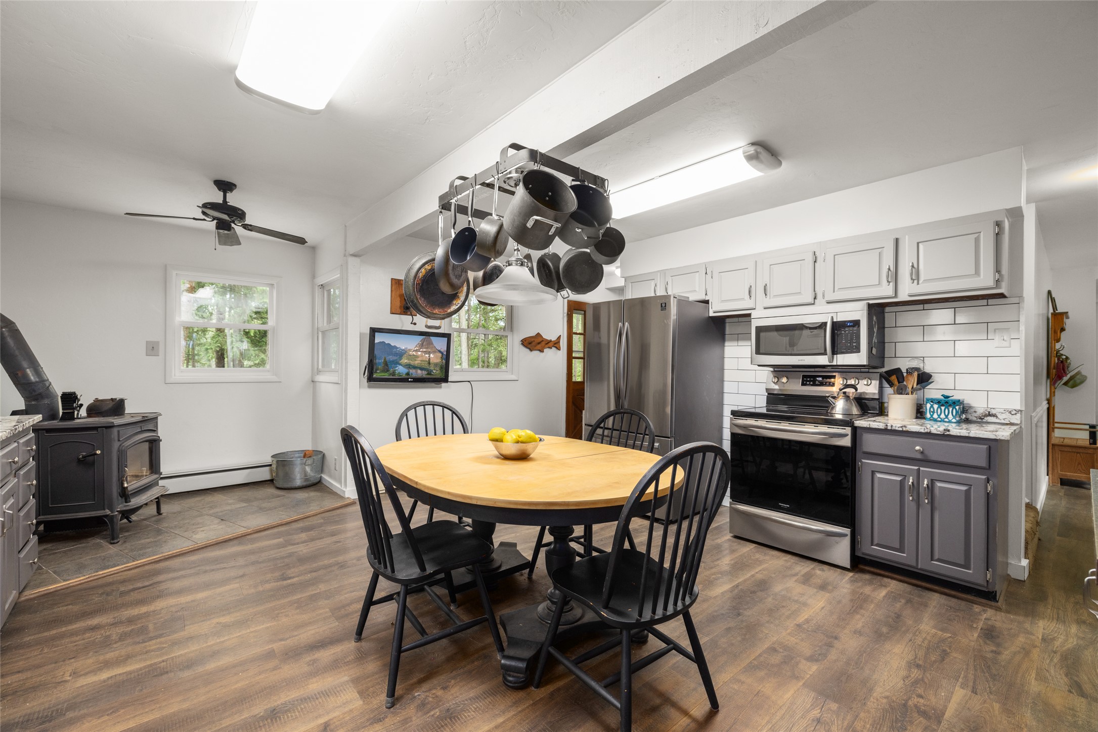 155 Lake Peter Court Property Photo 3