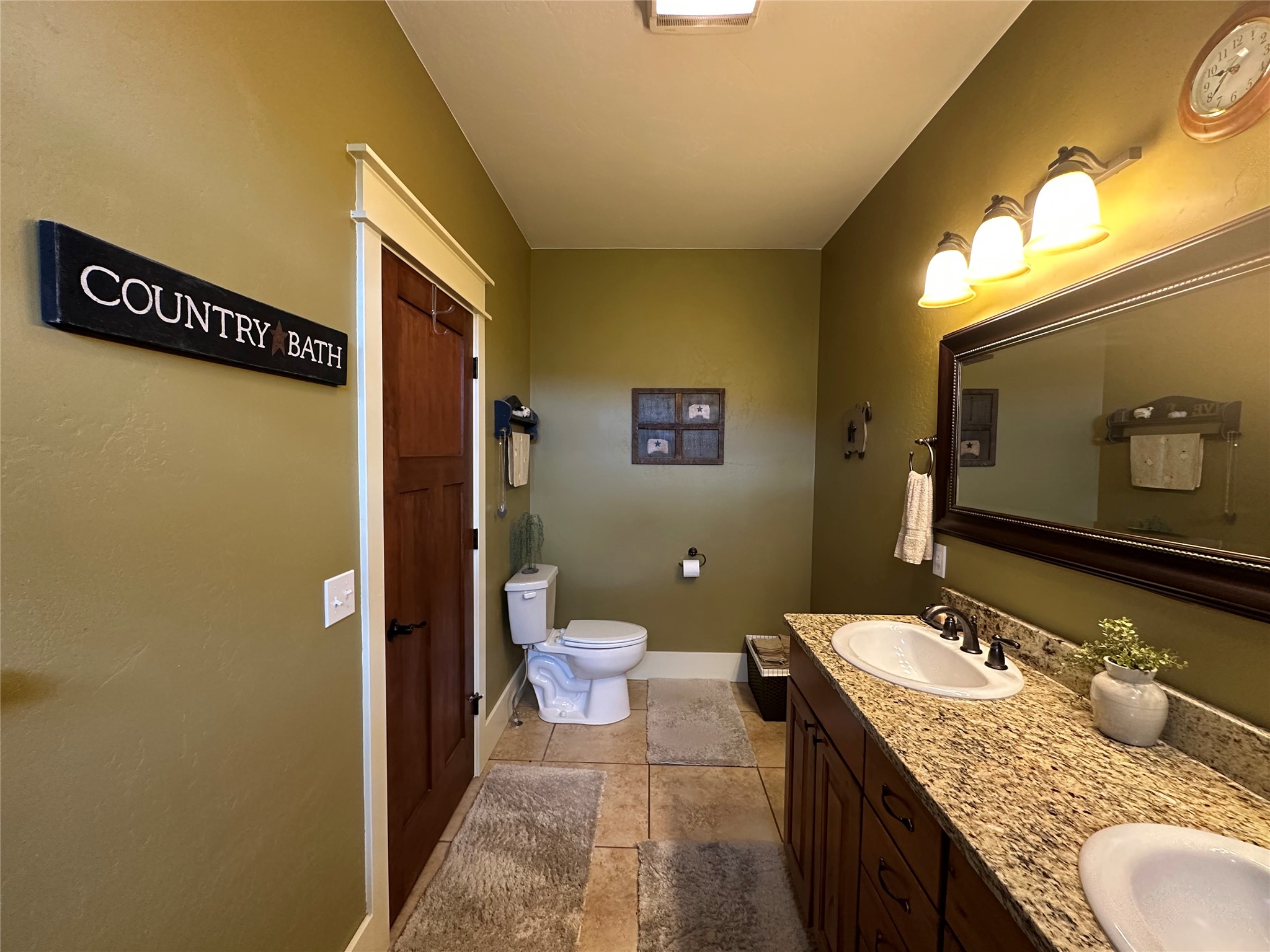 64 Mountain View Trail Property Photo 13
