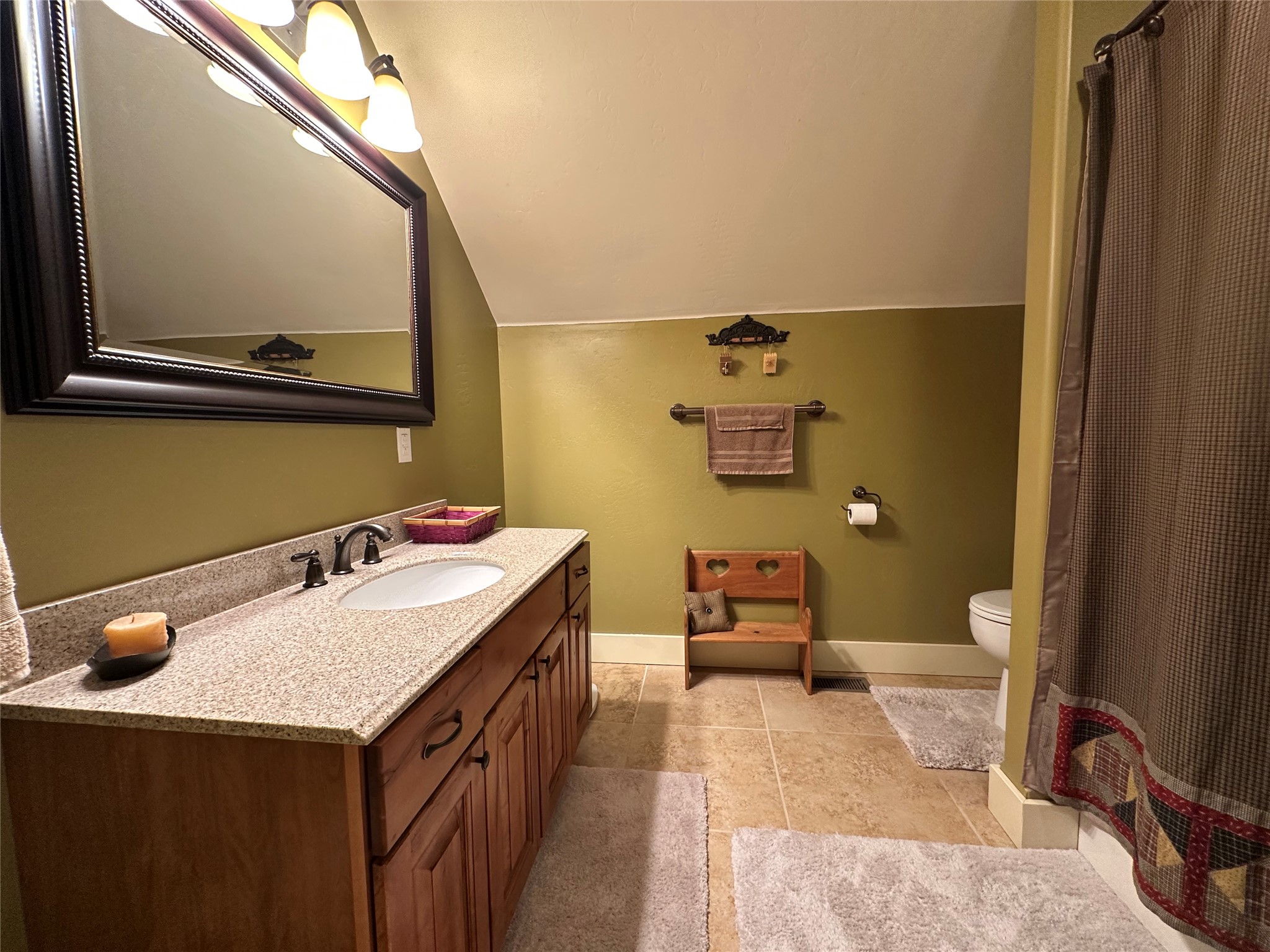 64 Mountain View Trail Property Photo 18