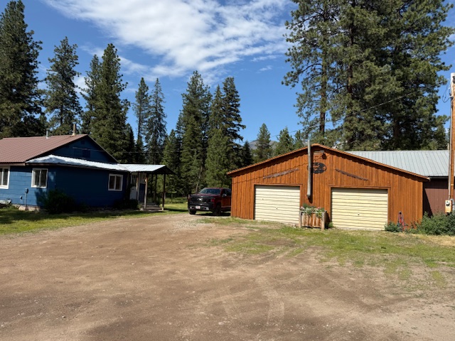 6794 Hwy 83 N Property Photo 3