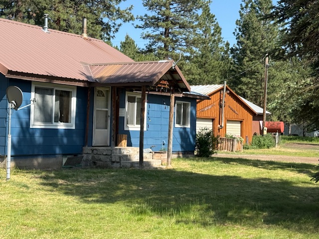6794 Hwy 83 N Property Photo 4