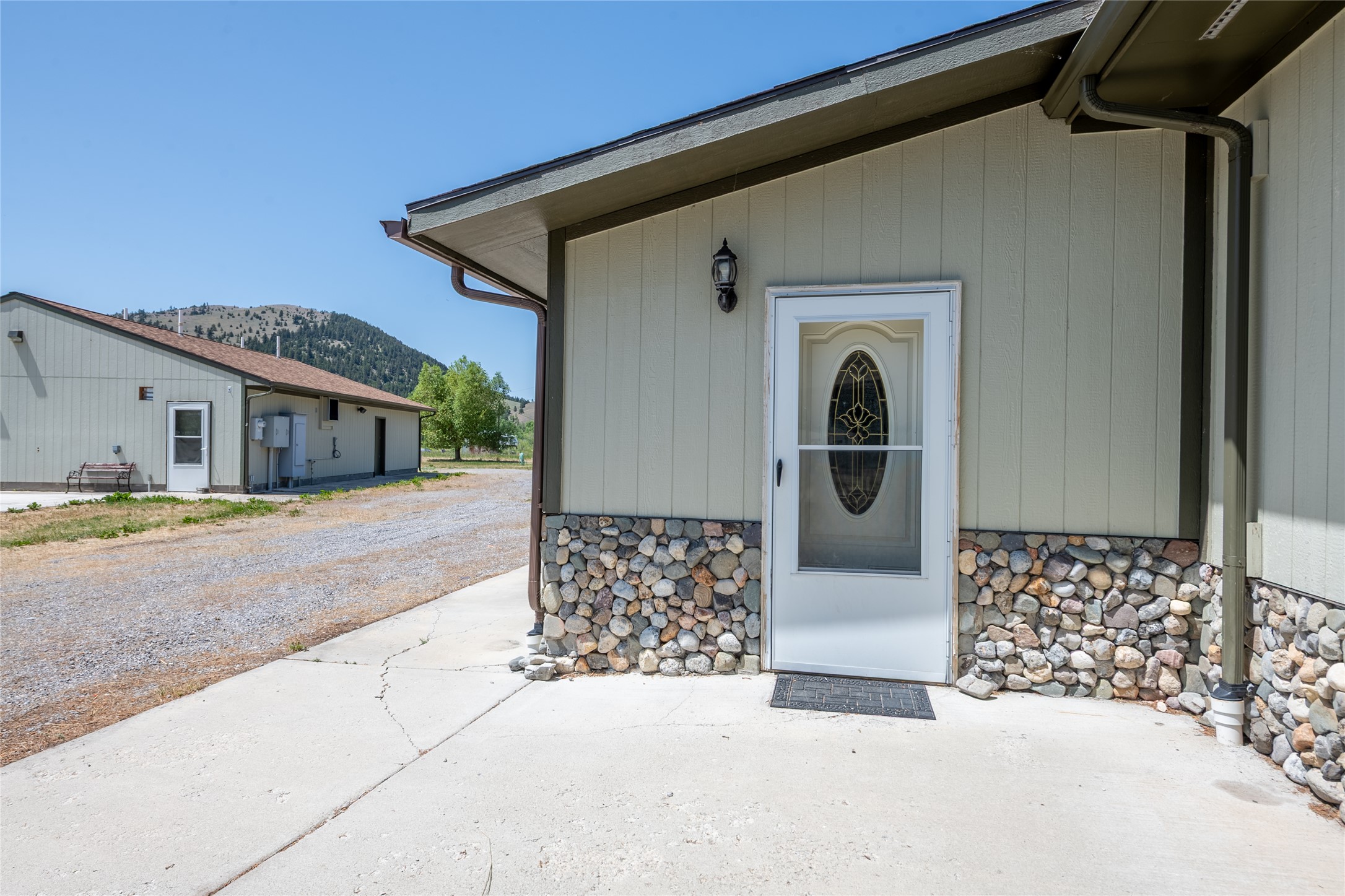 239 Drummond Frontage Road Property Photo 8