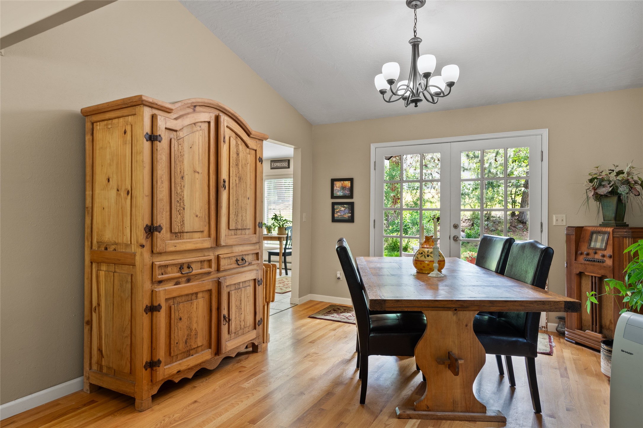 4280 Fox Farm Road Property Photo 11