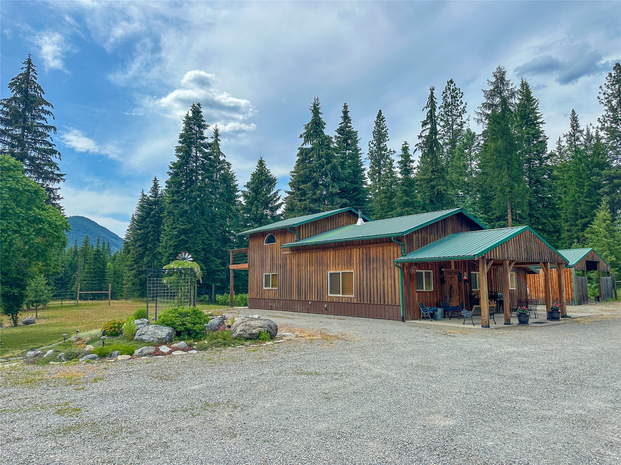 32 Whitepine Creek Road Property Photo 5
