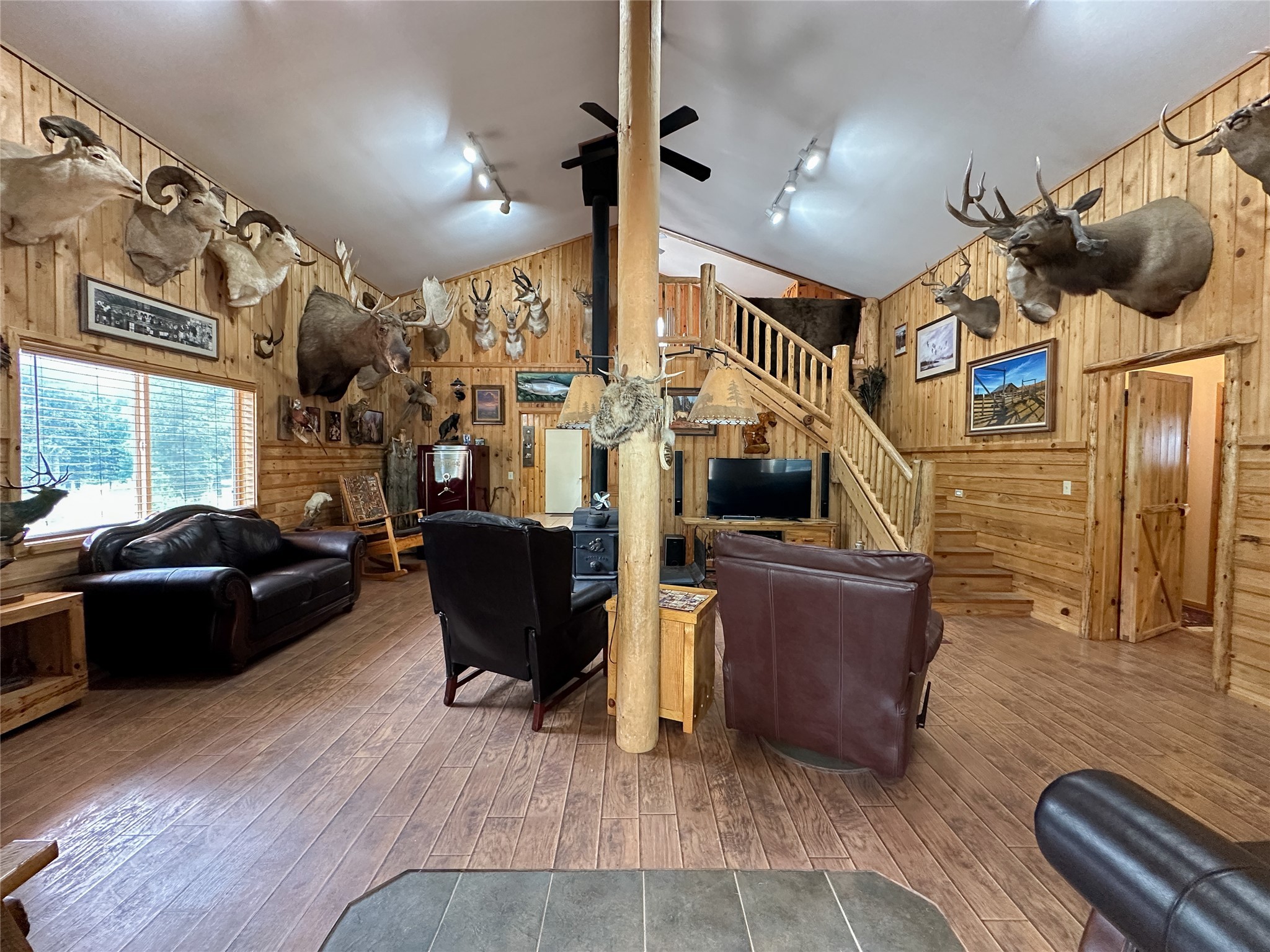 32 Whitepine Creek Road Property Photo 6