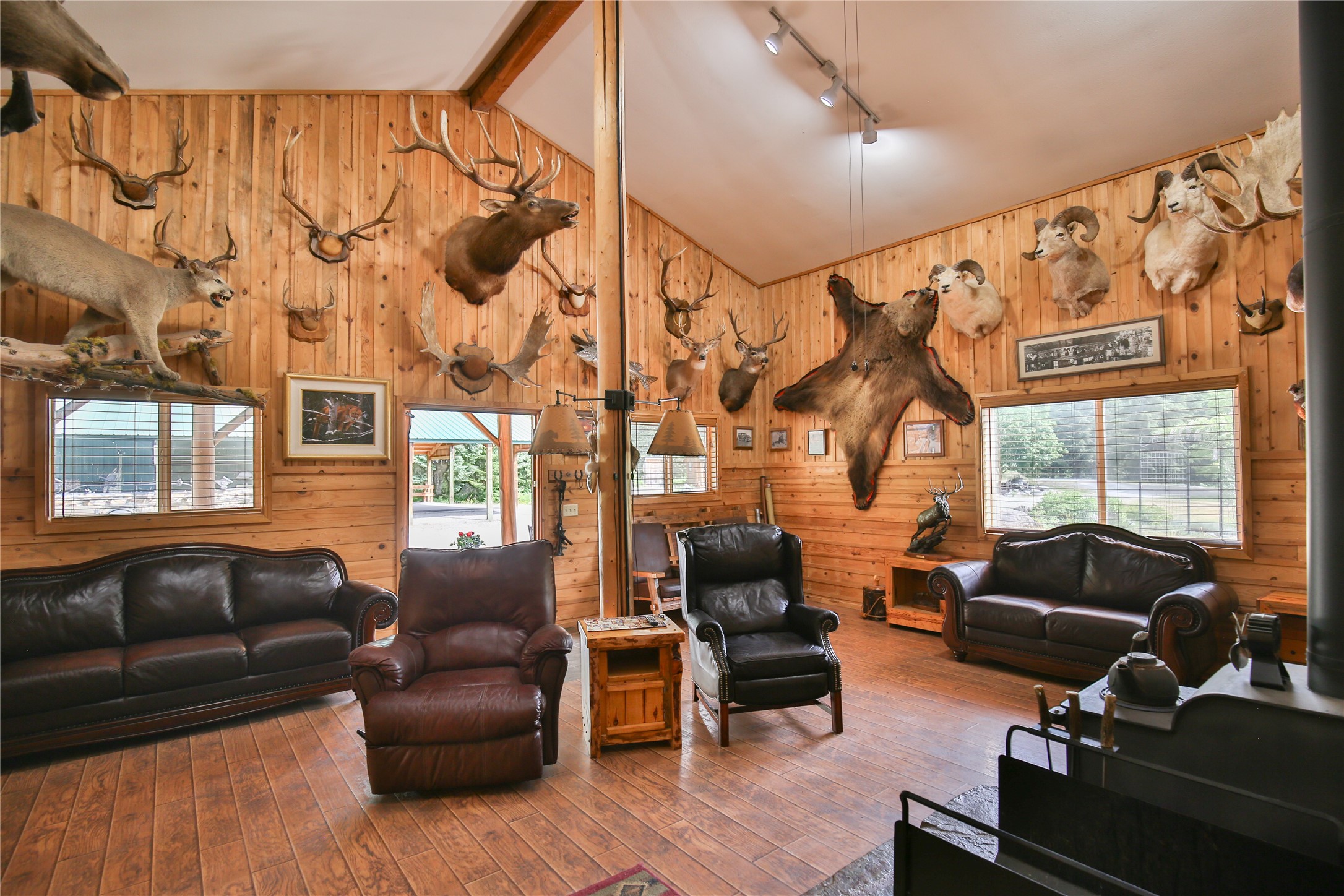 32 Whitepine Creek Road Property Photo 7