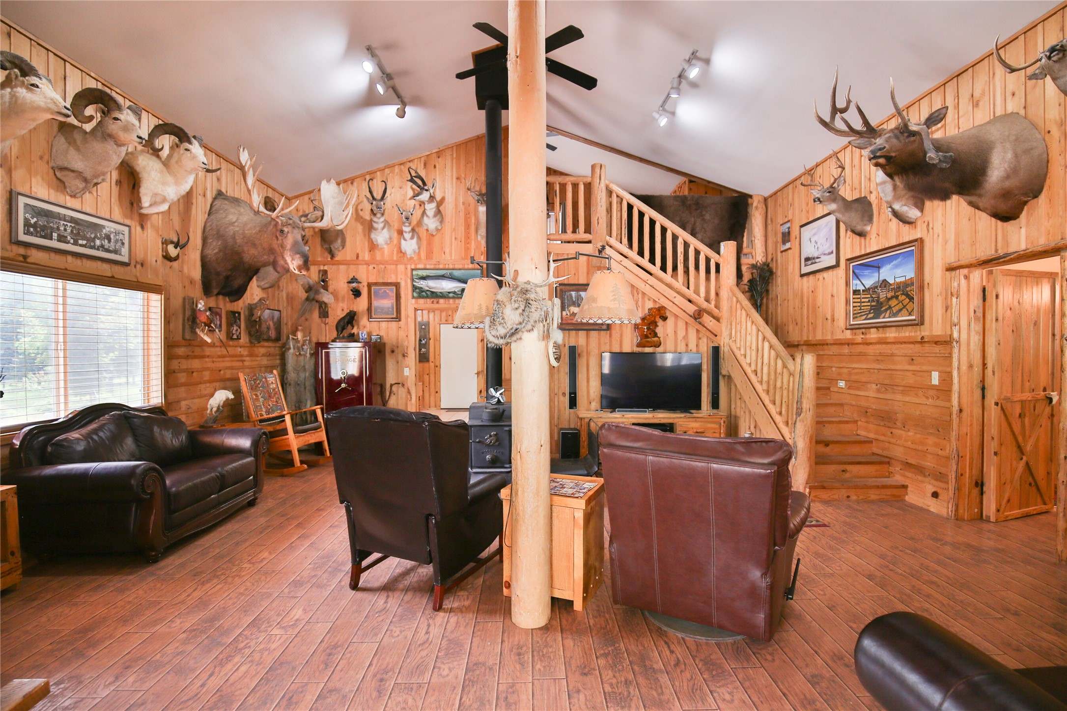 32 Whitepine Creek Road Property Photo 9