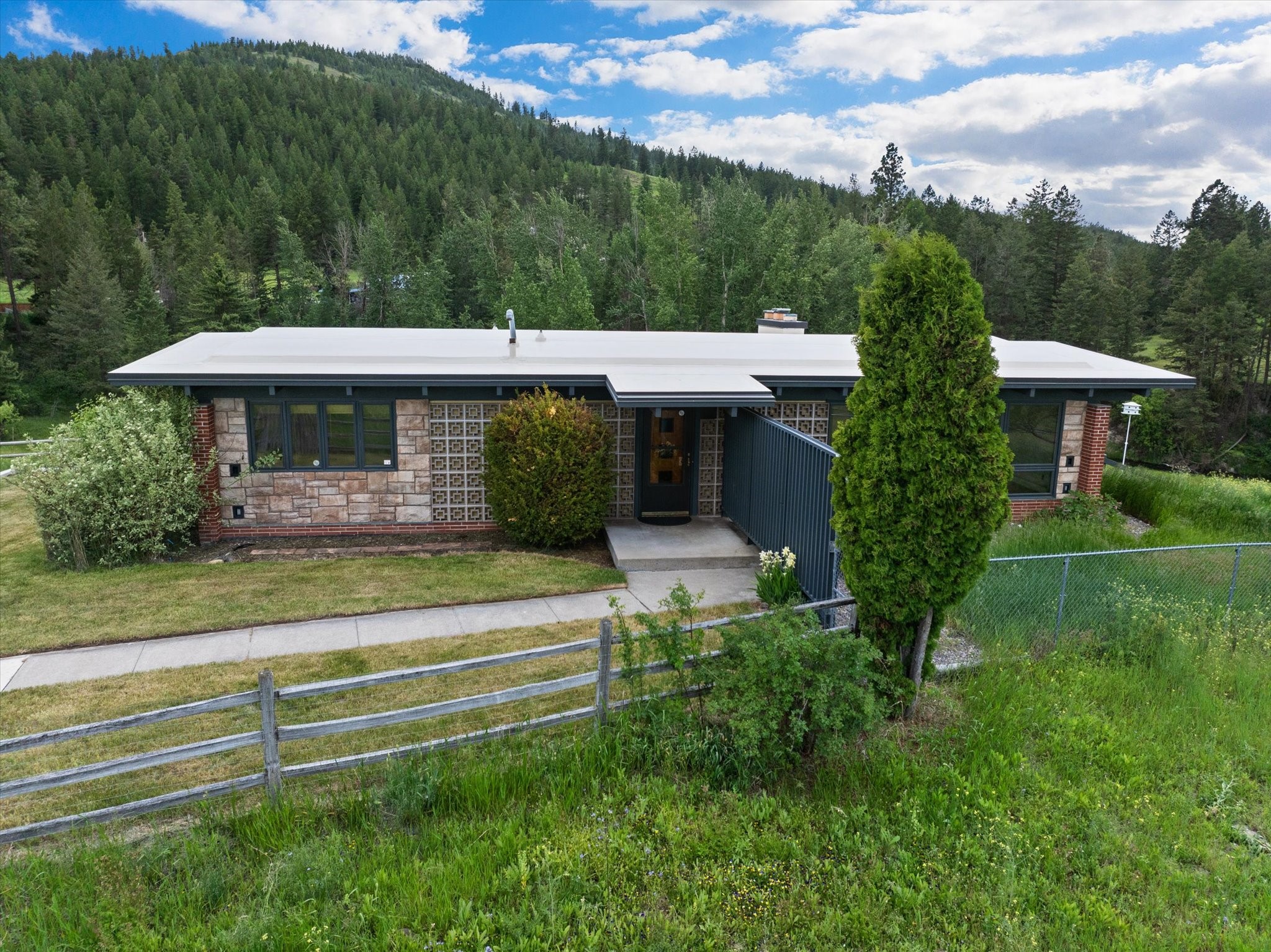 1695 Whalebone Drive Property Photo 49