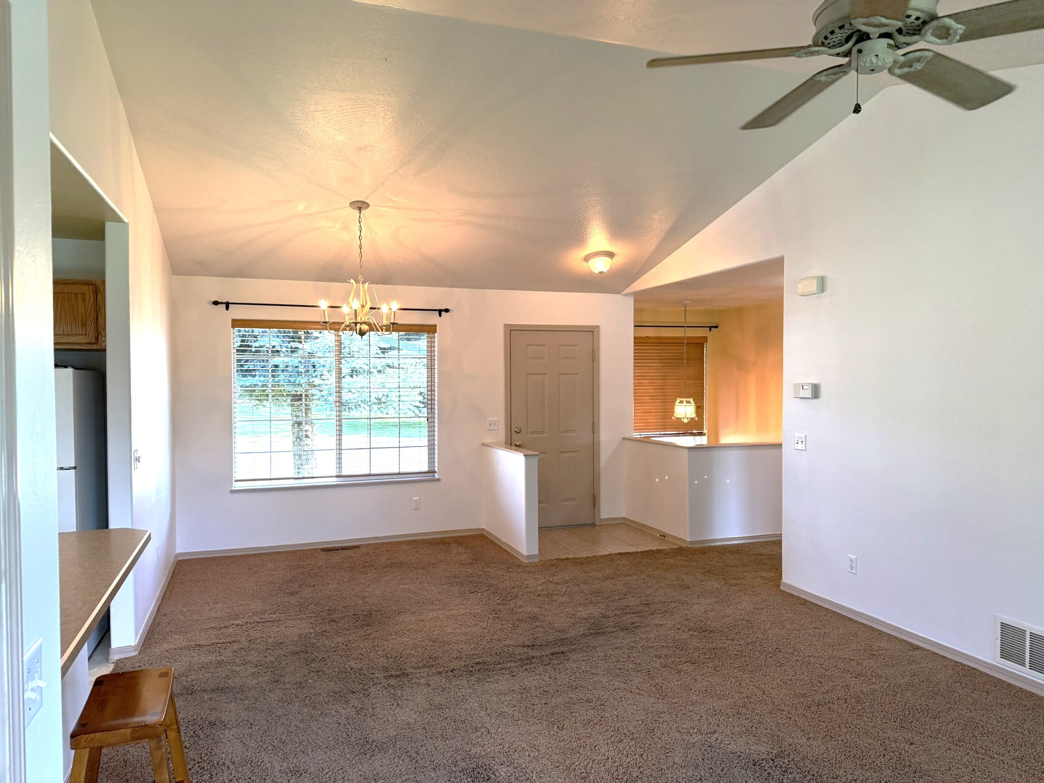 2412 Garland Drive Property Photo 12
