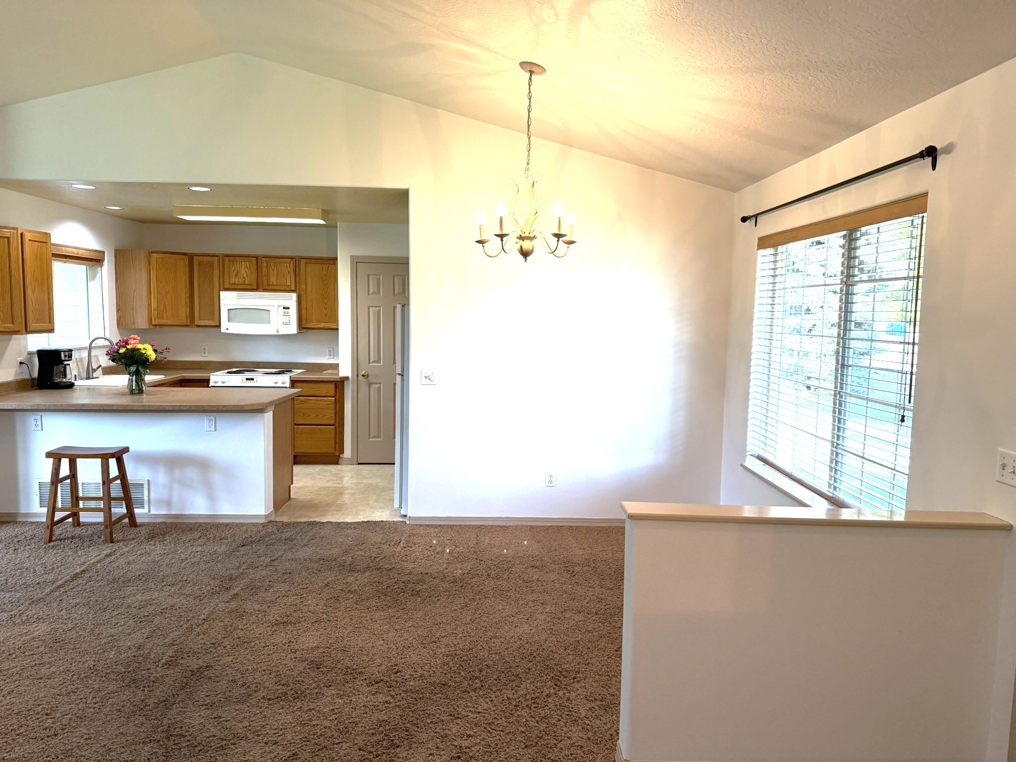 2412 Garland Drive Property Photo 14