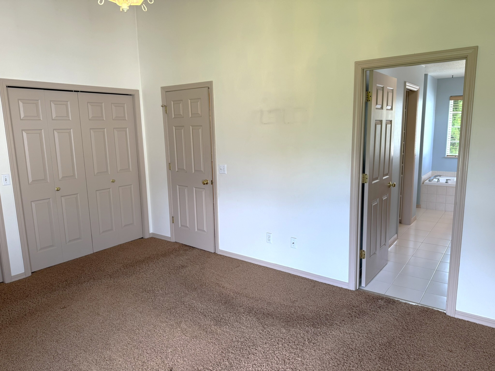 2412 Garland Drive Property Photo 29