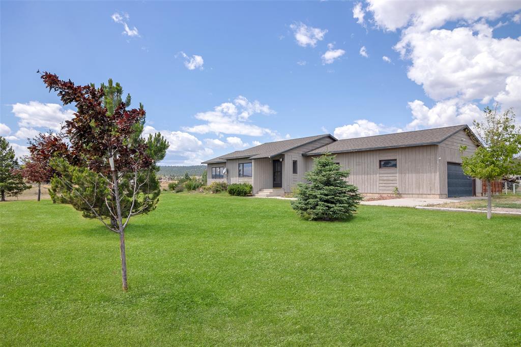 8340 Green Meadow Drive Property Photo 1
