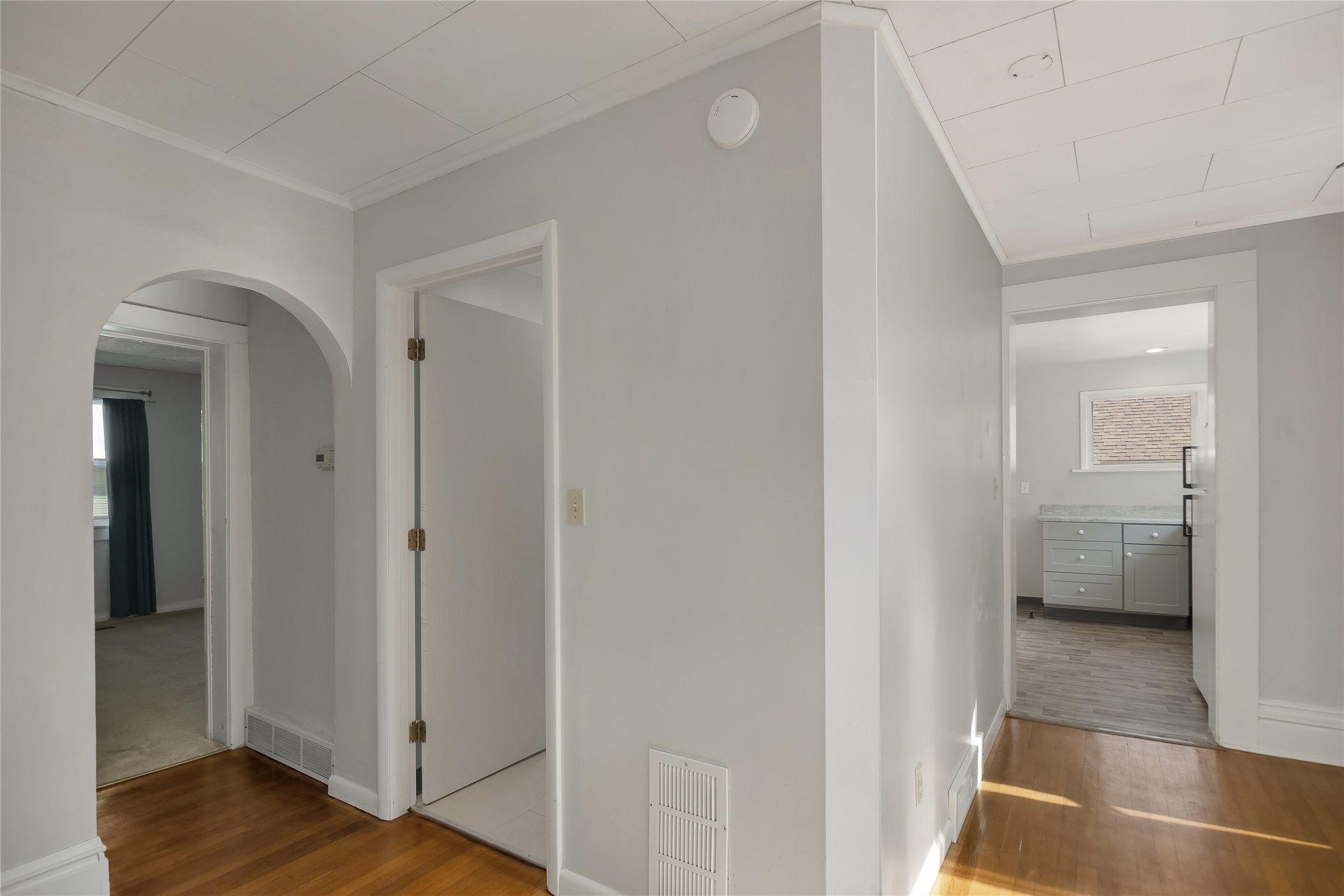 541 5th Avenue Property Photo 7