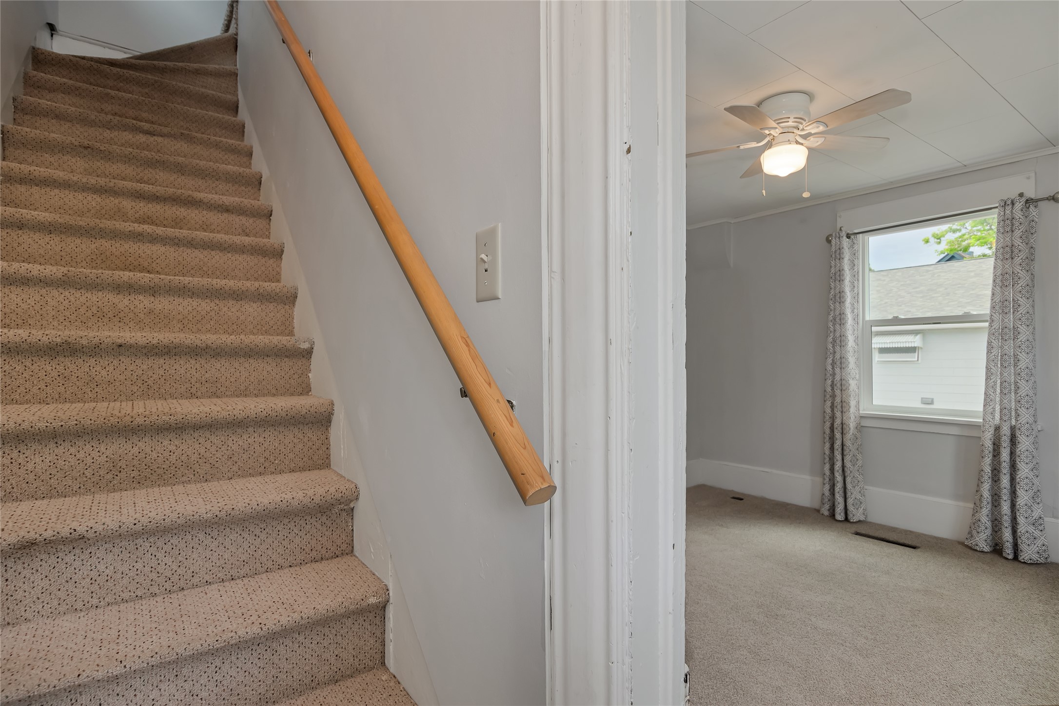 541 5th Avenue Property Photo 17