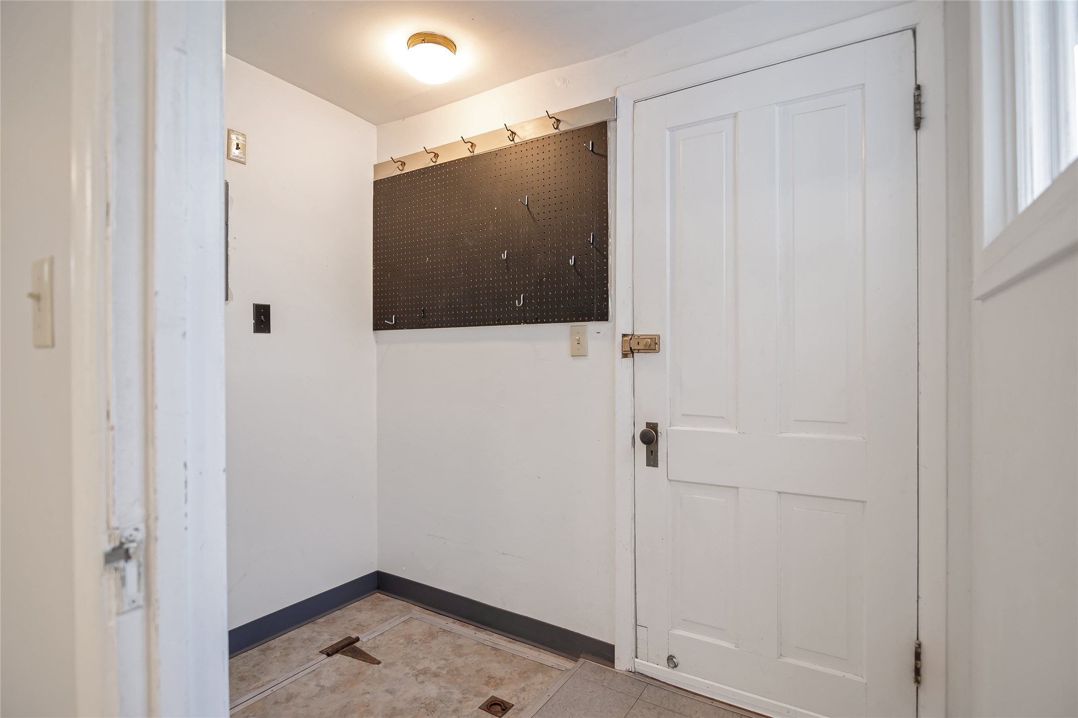 541 5th Avenue Property Photo 21
